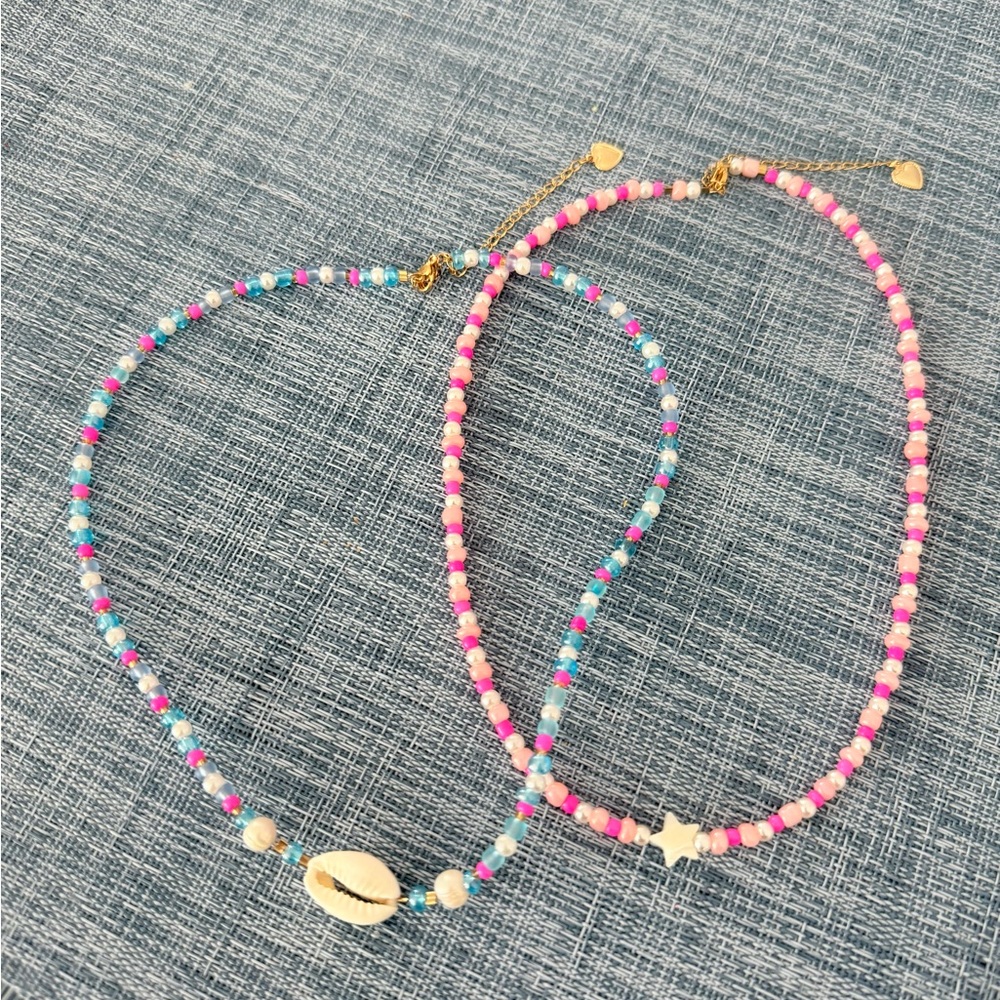 Colorful Beaded Shell Necklace - Picture 4 of 4